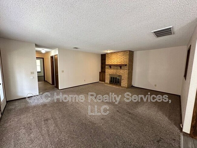 Building Photo - 7111 NW 30th Terrace
