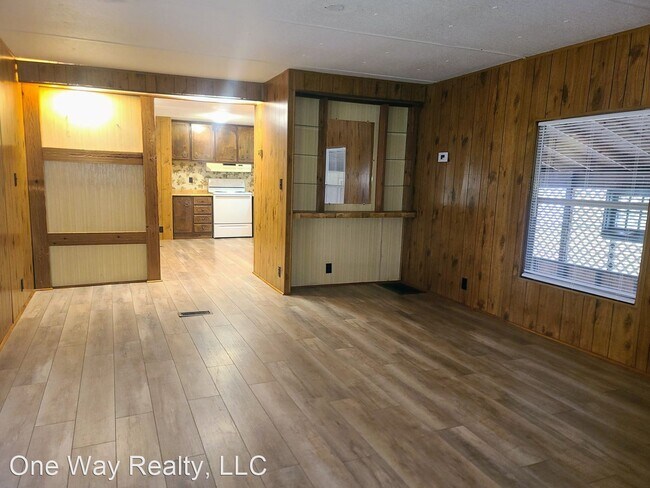 Foto del edificio - 2 br, 2 bath House - 318 Goss Road Unit A