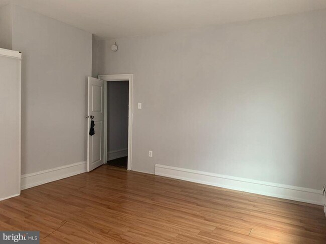 Foto del edificio - 861 Wynnewood Rd
