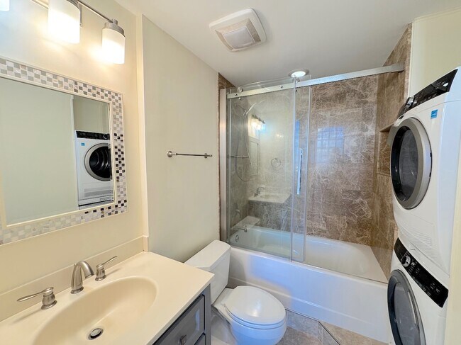 Foto del edificio - 321 Abercorn St