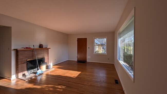 Foto del edificio - 3437 SE Francis St