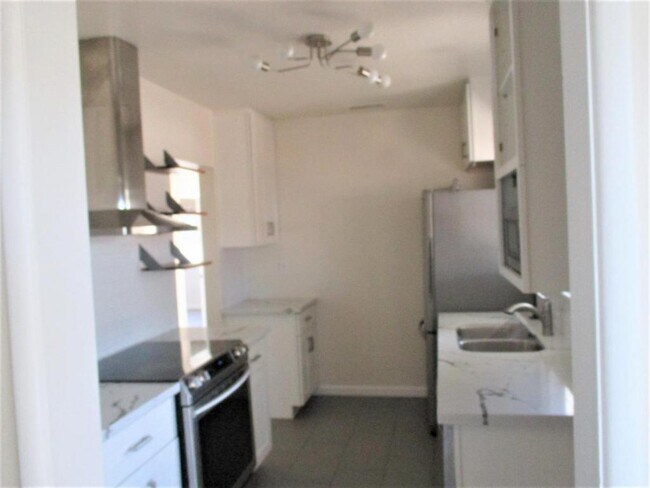 Foto del edificio - 429 N. Franklin St.