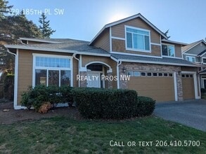 Building Photo - 129 185th Pl SW