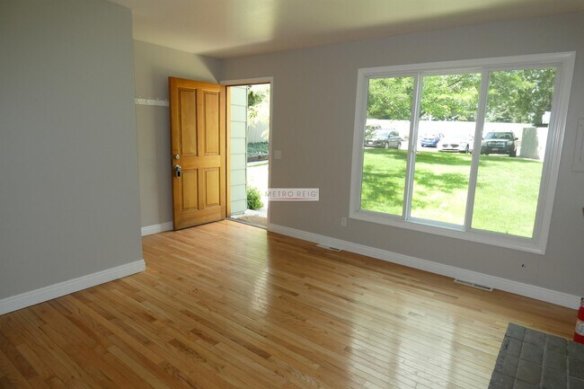 Foto del edificio - 3870 Broadway