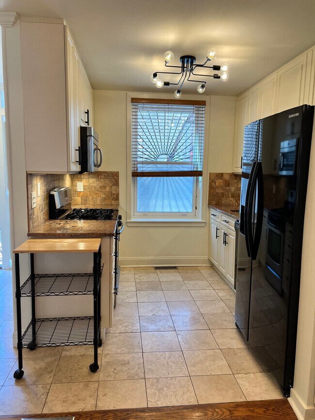 207 S Jessup St, Philadelphia, PA 19107 Townhome Rentals in