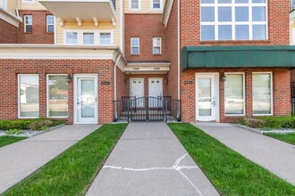 Building Photo - 3326 Hilton Rd