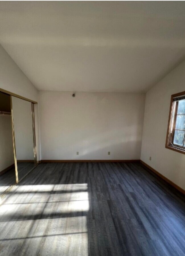 Foto del edificio - 18275 Brookfield Lake Dr