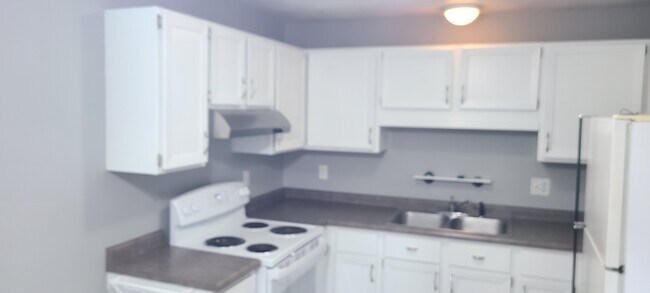 Foto del edificio - 1329 E Roeland Ave