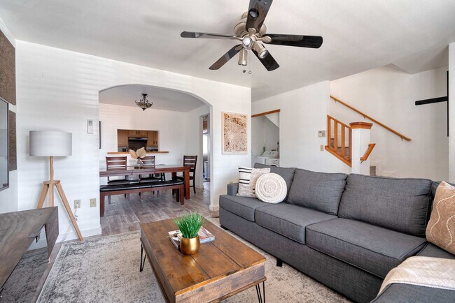 Foto del edificio - 5040 NE 18th Ave