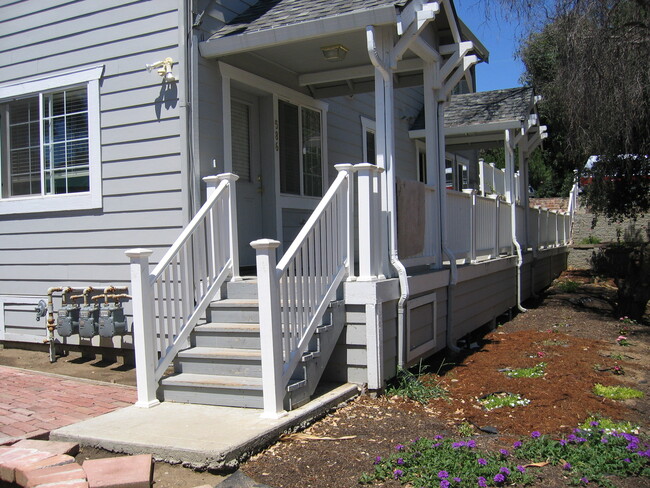 Building Photo - 588 Military E