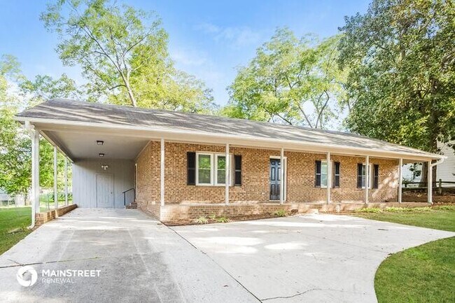 Building Photo - 904 S JUNIPER ST, KANNAPOLIS, NC 28081
