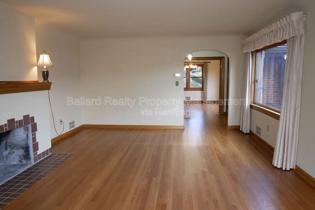 Foto del edificio - 1403 2nd Ave N