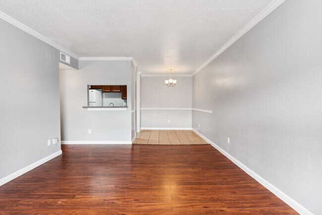 Building Photo - 6700 S Dairy Ashford Rd