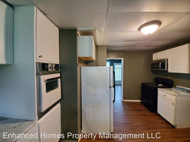 Building Photo - 2 br, 1 bath House - 1540 10th Ave.