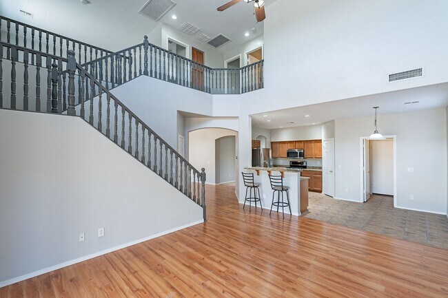 Foto del edificio - Stunning Two Story in Laveen!