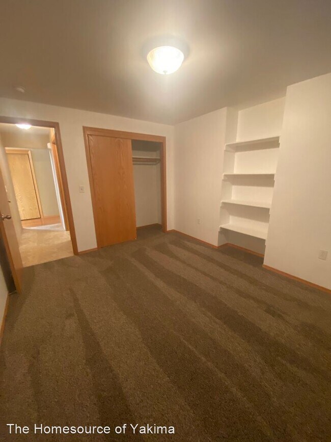 Building Photo - 3 br, 2 bath House - 2230 S. 66th Avenue