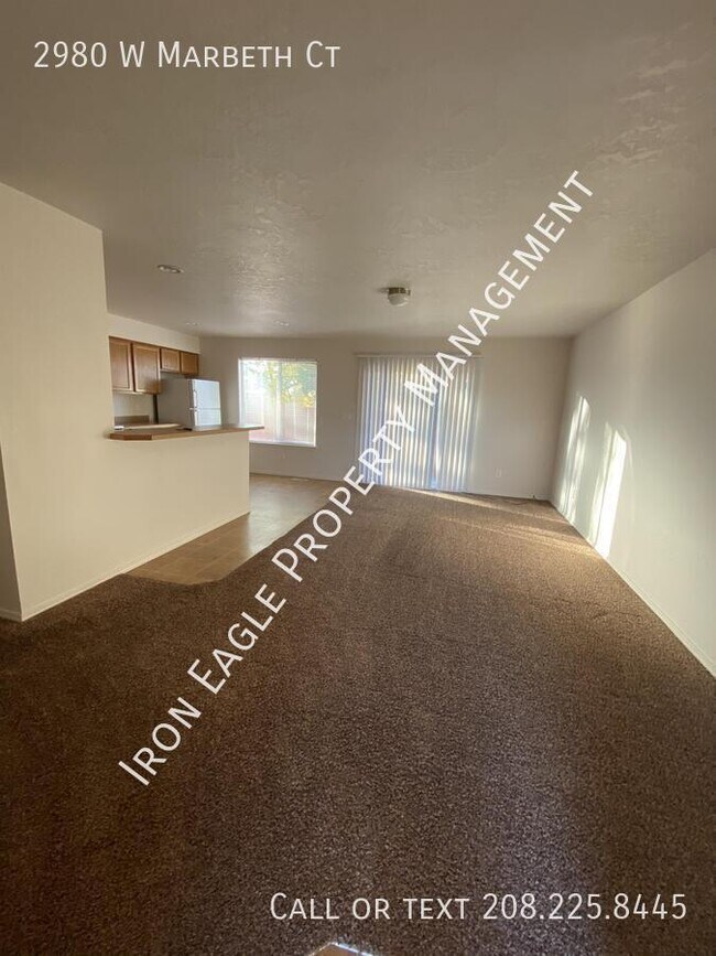 Foto del edificio - 2980 W Marbeth Ct