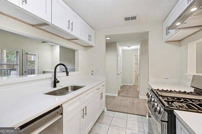 Foto del edificio - 106 Ivy Green Ln SE