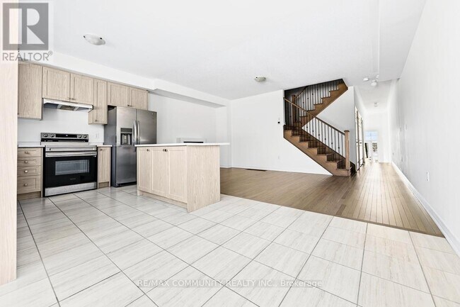 Photo du bâtiment - 2839 Albatross Wy