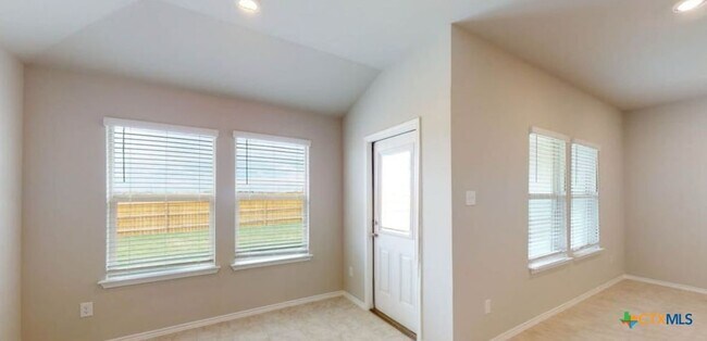 Foto del edificio - 1010 Prairie Clover Rd