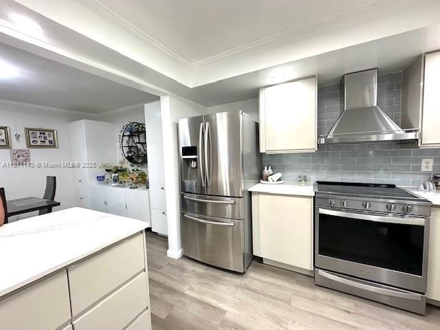 Building Photo - 200 NE 12th Ave