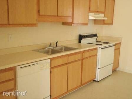 Building Photo - 2 br, 2 bath Apartment - 125 Tahoe Court
