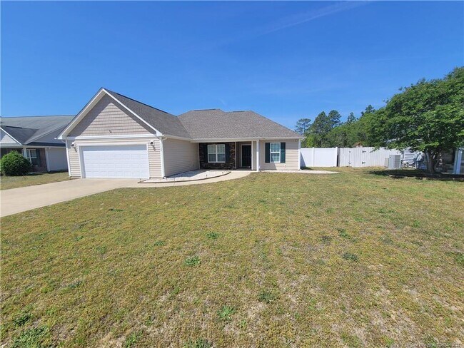 Building Photo - 3608 Crosswinds Dr