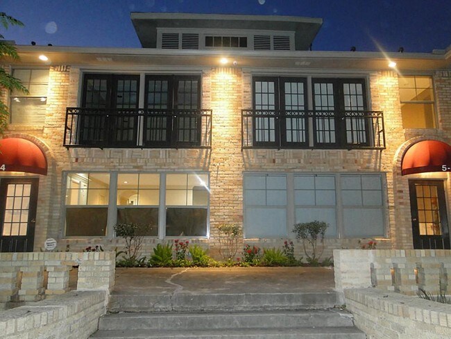 Building Photo - 4414 La Branch St