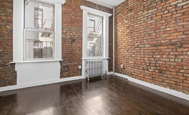 Building Photo - 72 Forsyth Street