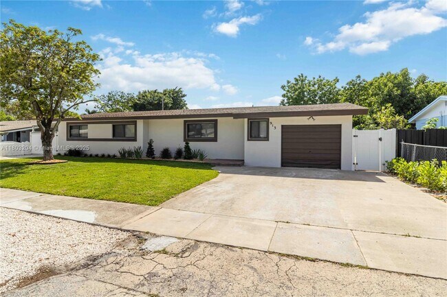 Foto del edificio - 913 SW 49th Ave