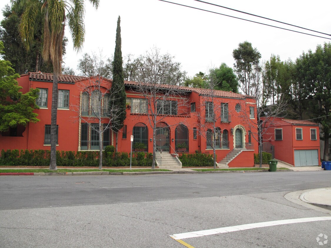 Building Photo - 4463 W 5th St