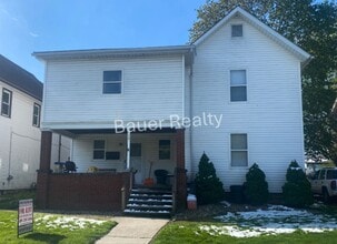Building Photo - 313 Woodland Ave