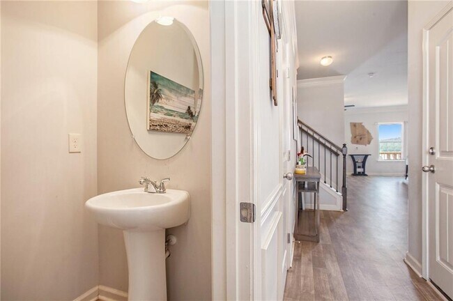 Foto del edificio - 290 Turtle Creek Dr