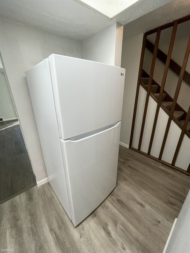 2 br, 1.5 bath Condo 3 King Arthur Court 3 Condo for Rent in