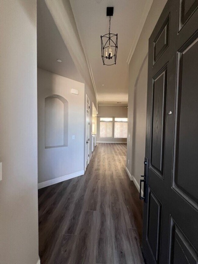 Foto del edificio - Coming Soon!