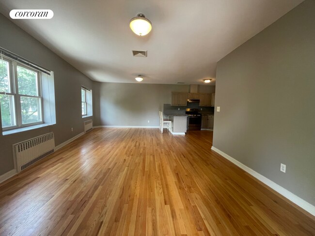 Foto del edificio - 83-55 116th St
