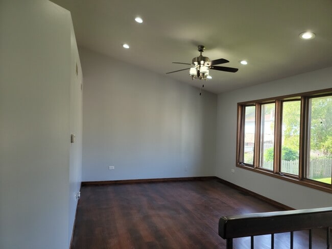 Living Room - 9255 Windsor Pky