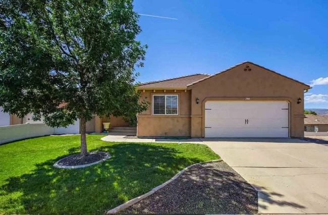 Photo - 2869 Sophia Wy House