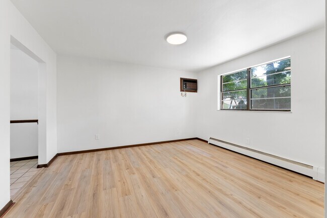 Foto del edificio - 3908 Frederick St