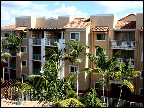 Building Photo - 4001 N Pine Island Rd