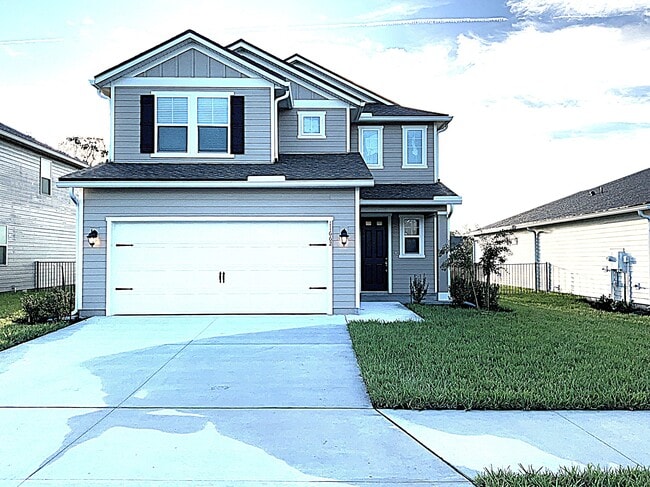 Building Photo - 11662 Hillside Dr