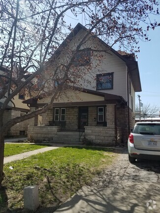Building Photo - 3308 Gillham Rd