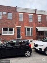 Building Photo - 1027 Tree St
