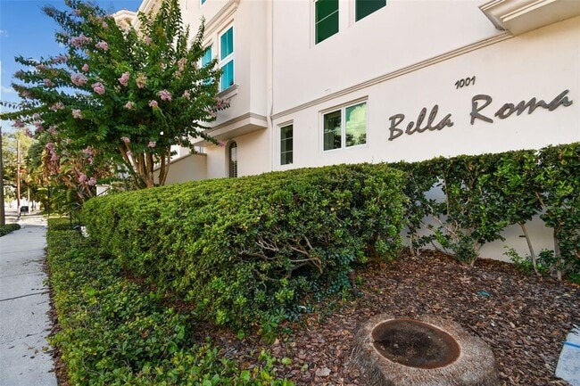 Foto del edificio - 1001 S Rome Ave