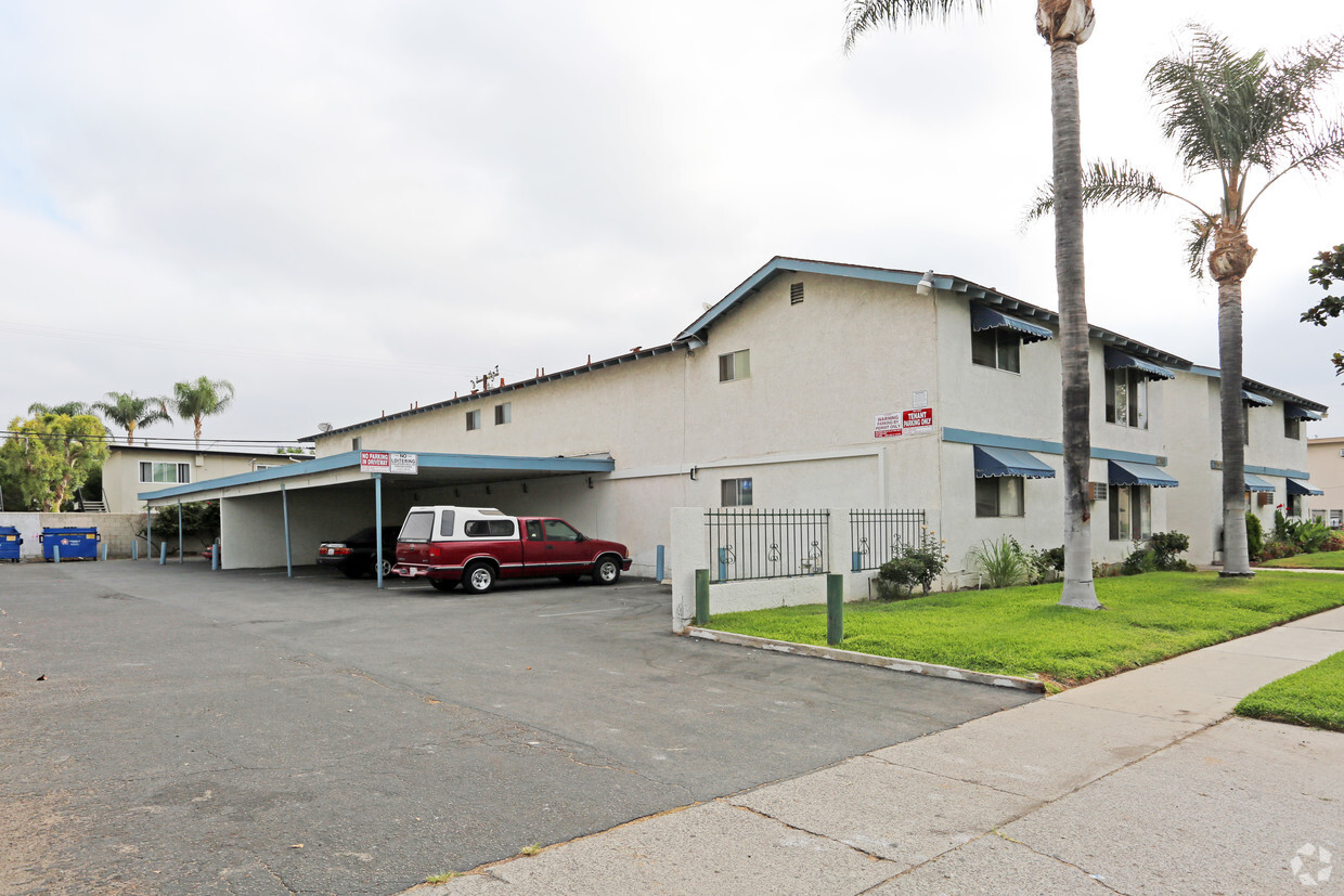 Building Photo - 12561 Sunswept Ave