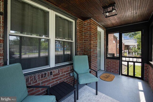 Foto del edificio - 3704 Hamilton St