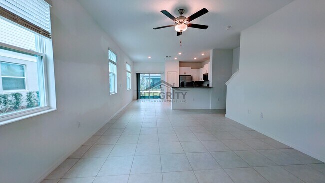 Foto del edificio - 6049 Shiner St