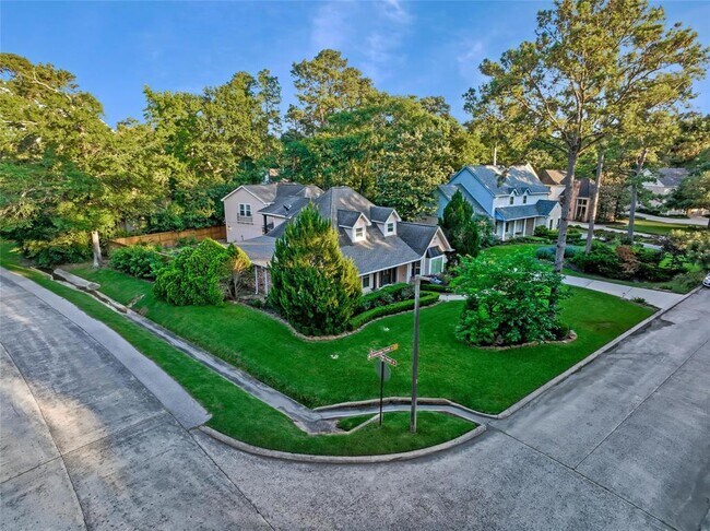 Foto del edificio - 1 Greenridge Forest Ct