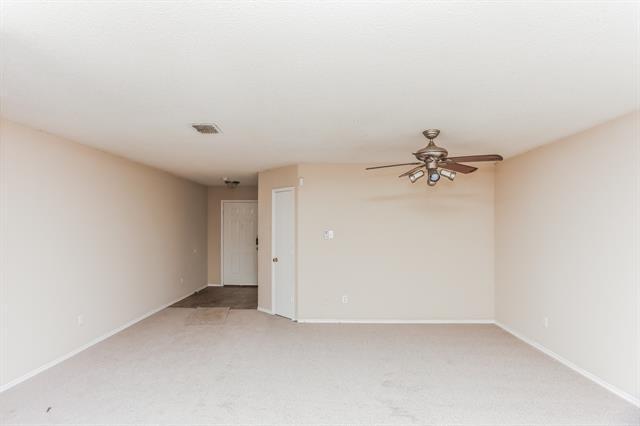 Foto del edificio - 2721 Meadowlark Dr