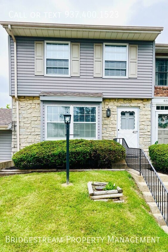Primary Photo - Updated 2 BR 1.5 BA Condo with Basement in...